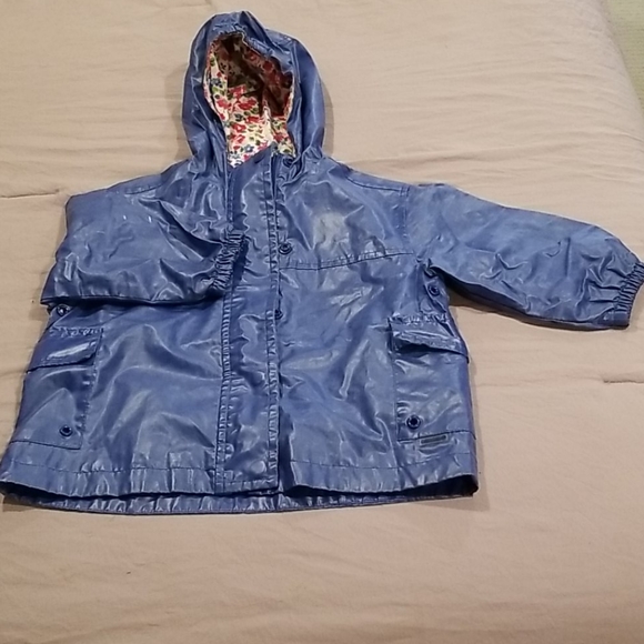 24mo Osh Kosh raincoat - Picture 1 of 4